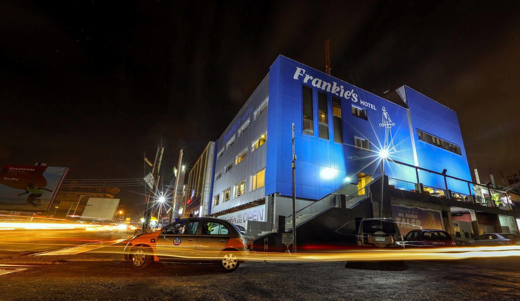 Frankie'S Foods And Rooms Accra Buitenkant foto