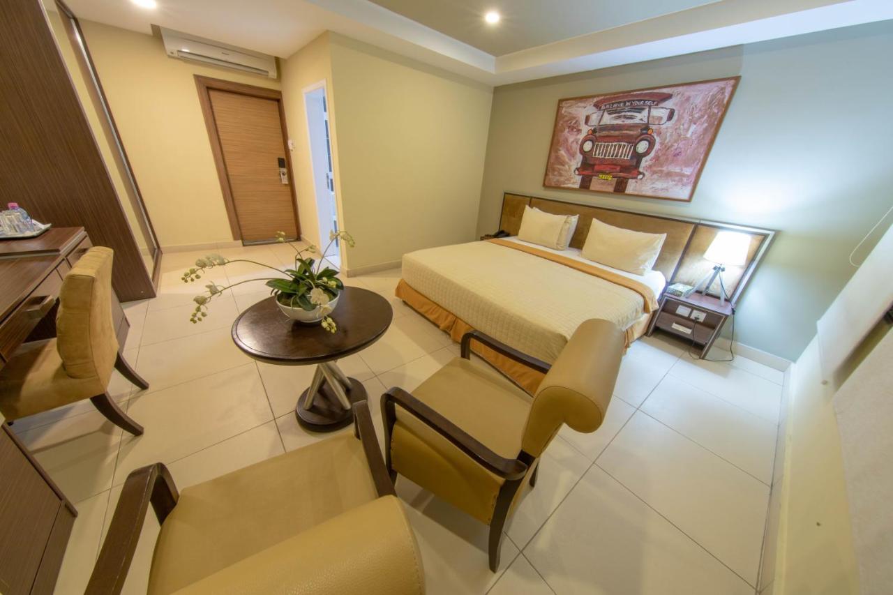 Frankie'S Foods And Rooms Accra Buitenkant foto